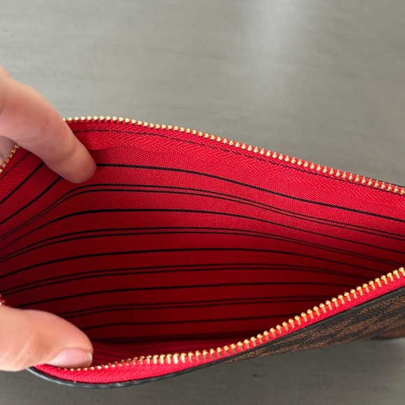 Louis Vuitton Brown Checkered Wristlet with Red Accent - Picture 2 of 2